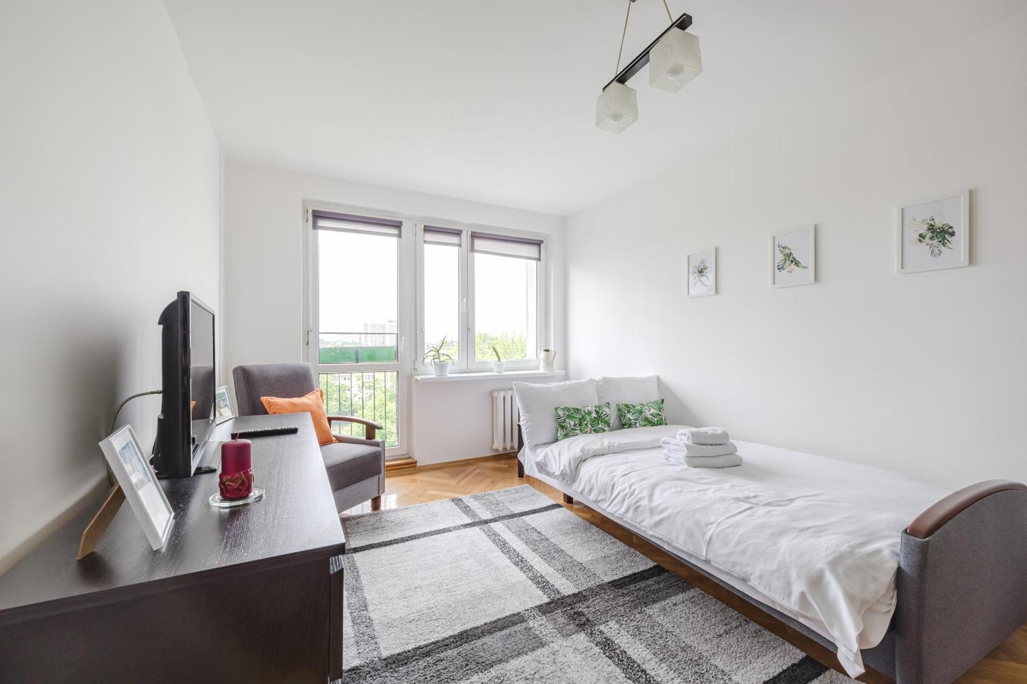 Cozy Comfort By Bookinghost Apartment *